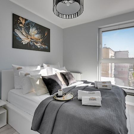 גדנסק Angielska Grobla - City Center, Marina & Parking By Downtown Apartments מראה חיצוני תמונה